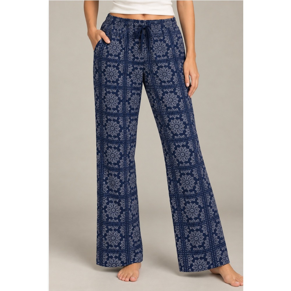 Old Navy Pajama Pants M Tall Blue White Floral Bandana Mandala Print Lounge